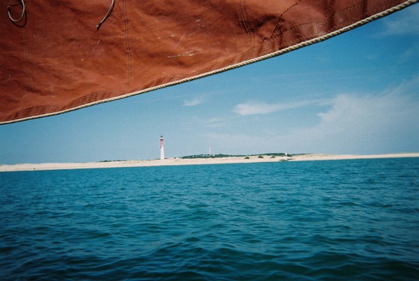 Dans la « passe à terre »